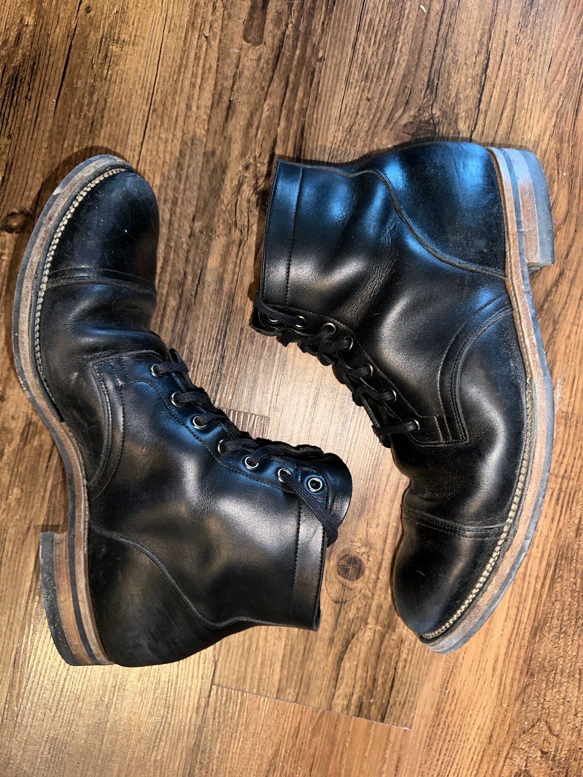 Photo by _cryptid_jack on February 2, 2025 of the Viberg Service Boot in Horween Black Chromexcel.