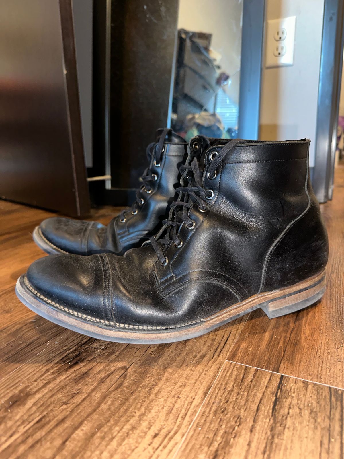 Photo by _cryptid_jack on March 3, 2025 of the Viberg Service Boot in Horween Black Chromexcel.