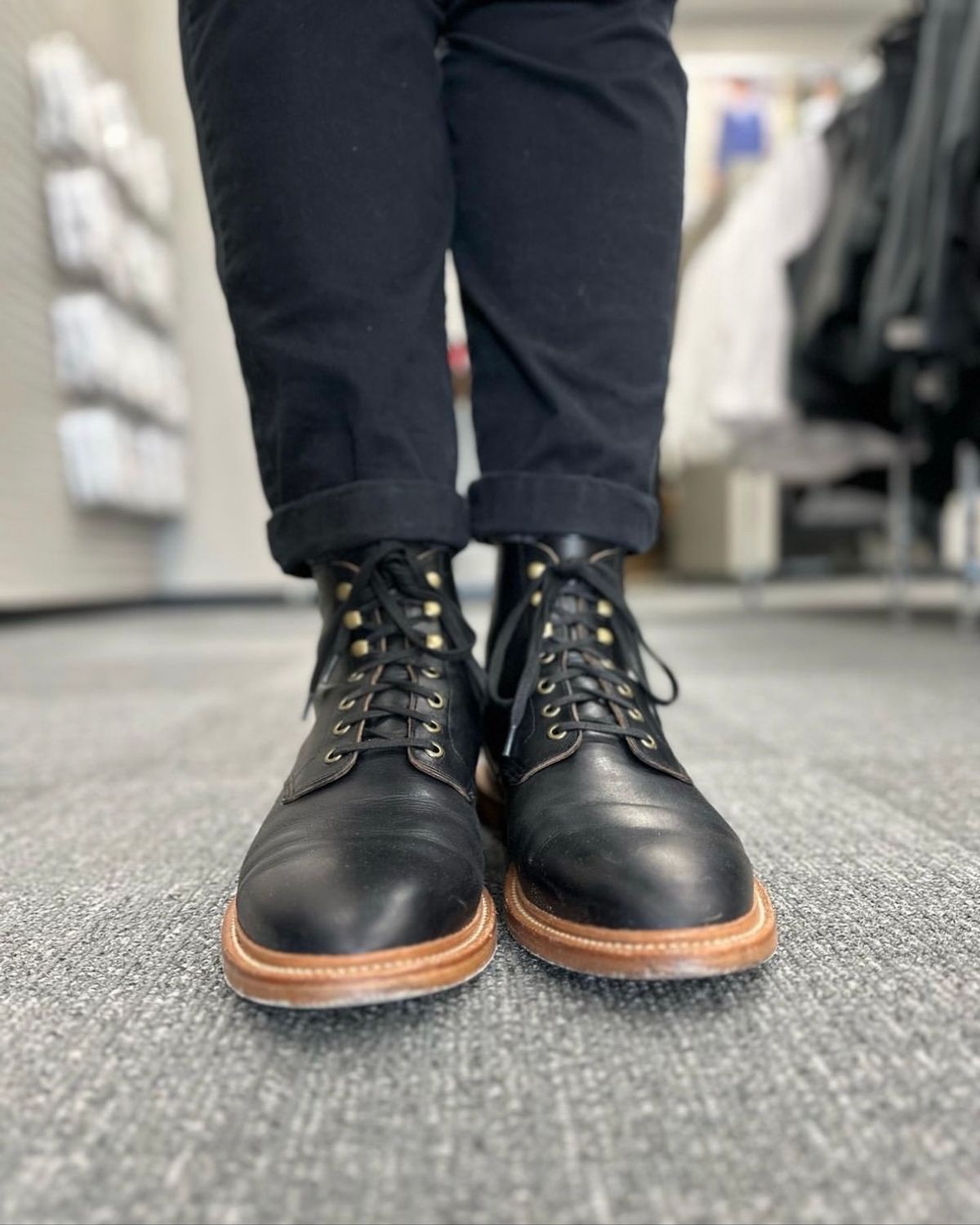 Photo by _cryptid_jack on May 23, 2023 of the Grant Stone Diesel Boot in Horween Black Chromexcel.