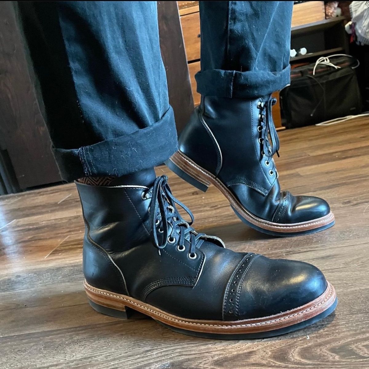 Photo by _cryptid_jack on July 28, 2022 of the Oak Street Bootmakers Field Boot in Horween Black Teacore Chromexcel.