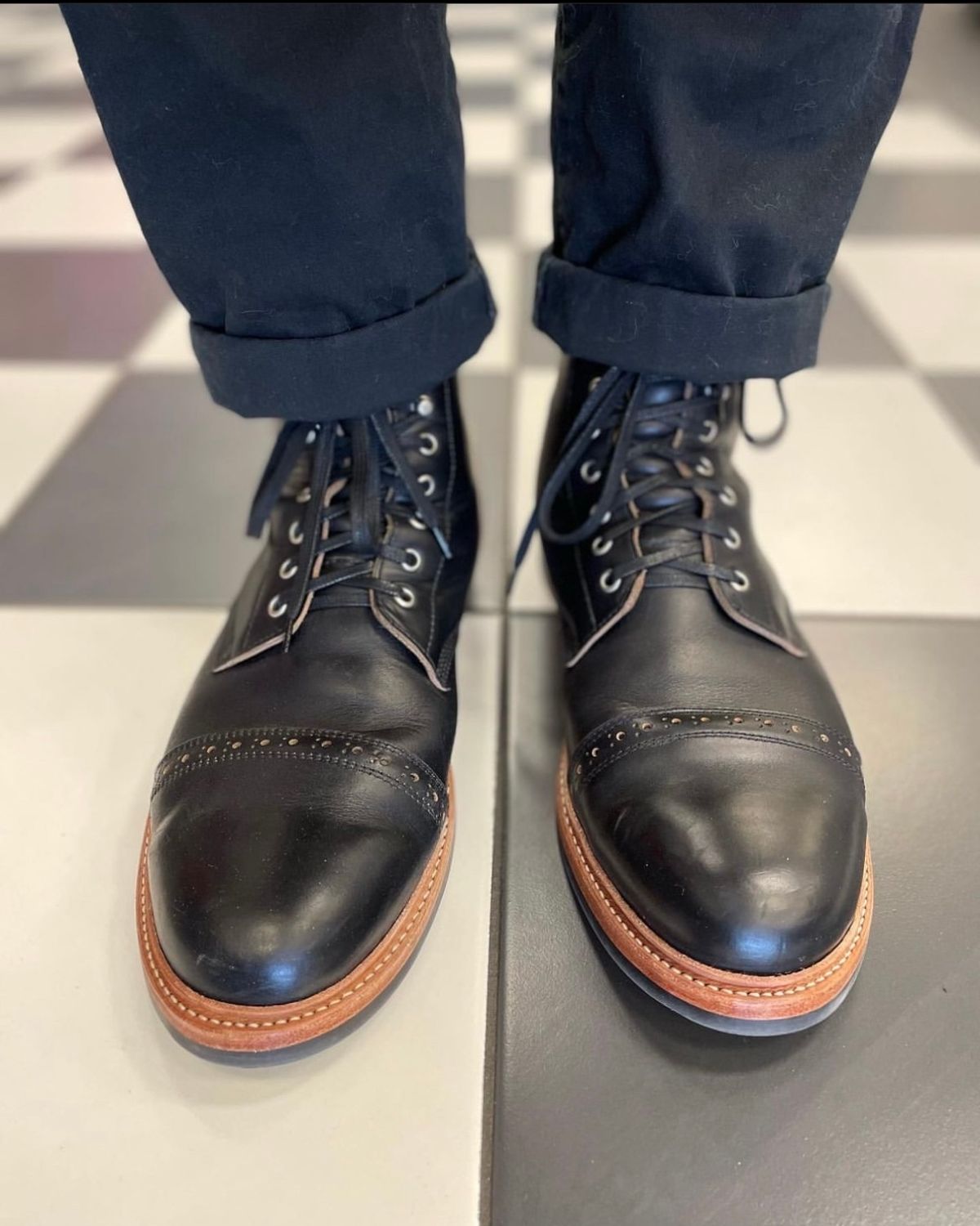 Photo by _cryptid_jack on November 22, 2022 of the Oak Street Bootmakers Field Boot in Horween Black Teacore Chromexcel.