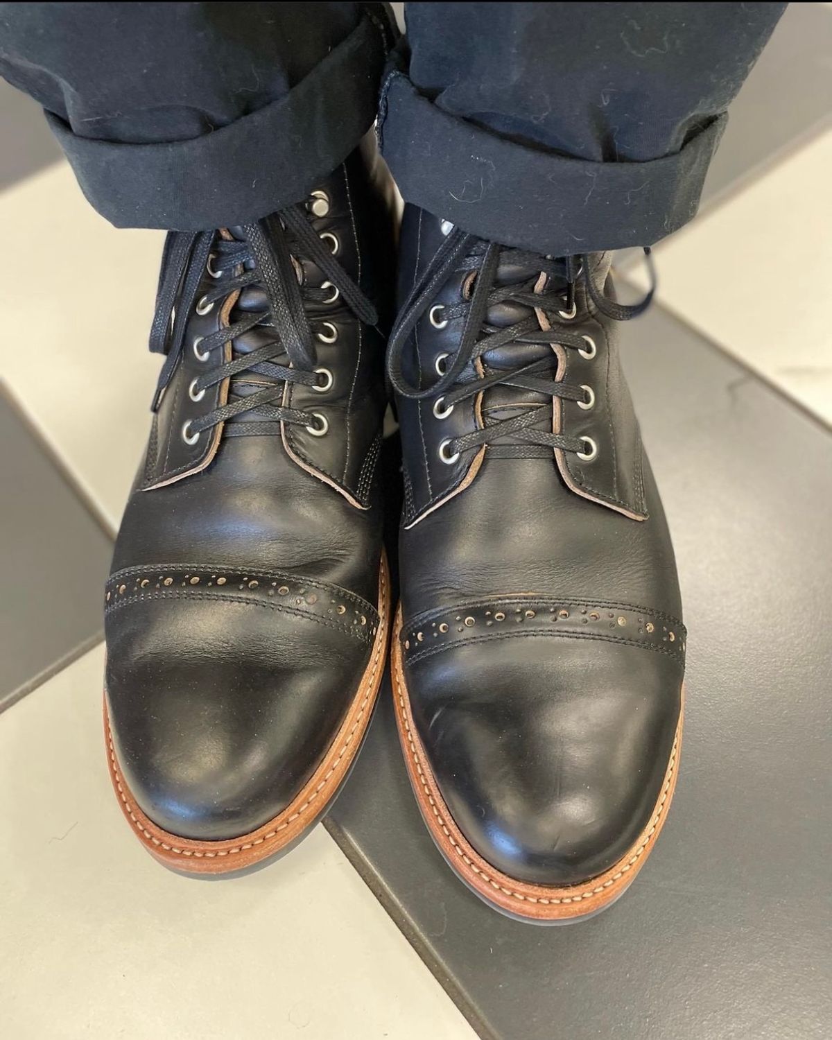 Photo by _cryptid_jack on November 22, 2022 of the Oak Street Bootmakers Field Boot in Horween Black Teacore Chromexcel.