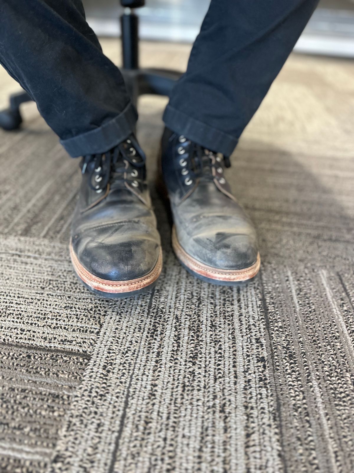 Photo by _cryptid_jack on September 18, 2023 of the Oak Street Bootmakers Field Boot in Horween Black Teacore Chromexcel.