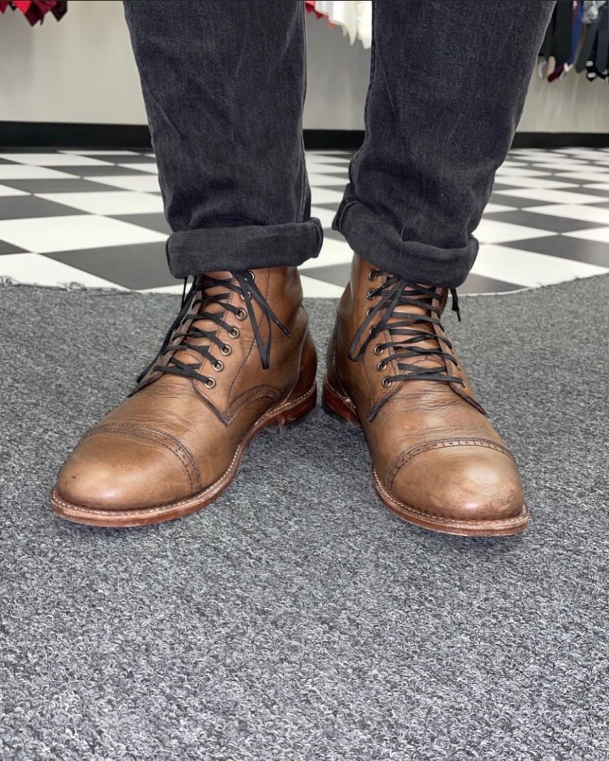 Photo by _cryptid_jack on March 30, 2022 of the Oak Street Bootmakers Trench Boot in Horween Natural Chromexcel.