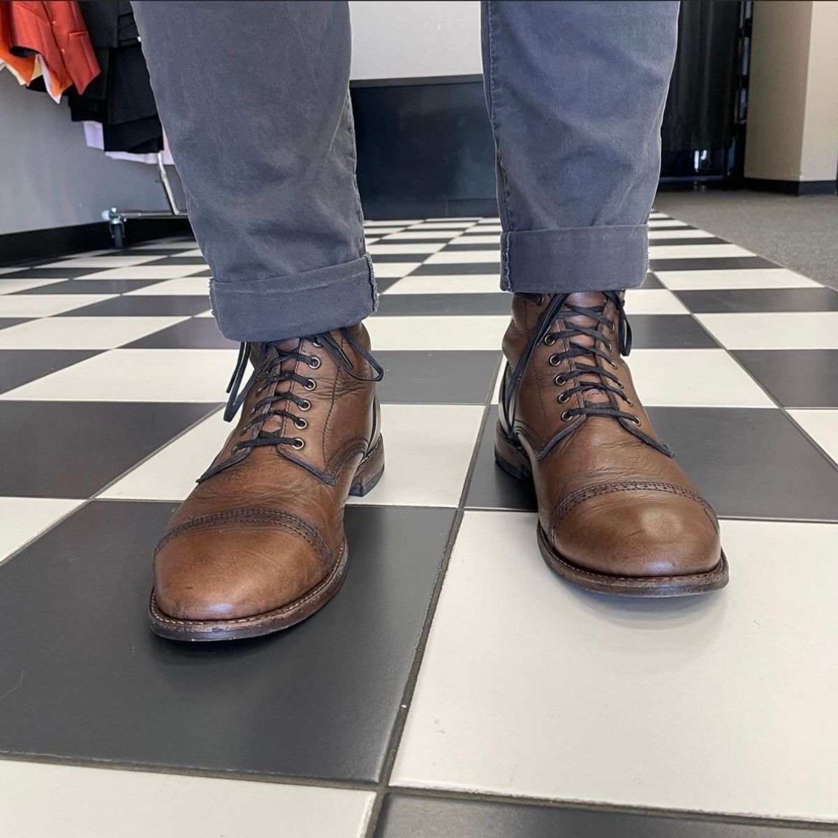 Photo by _cryptid_jack on August 16, 2022 of the Oak Street Bootmakers Trench Boot in Horween Natural Chromexcel.