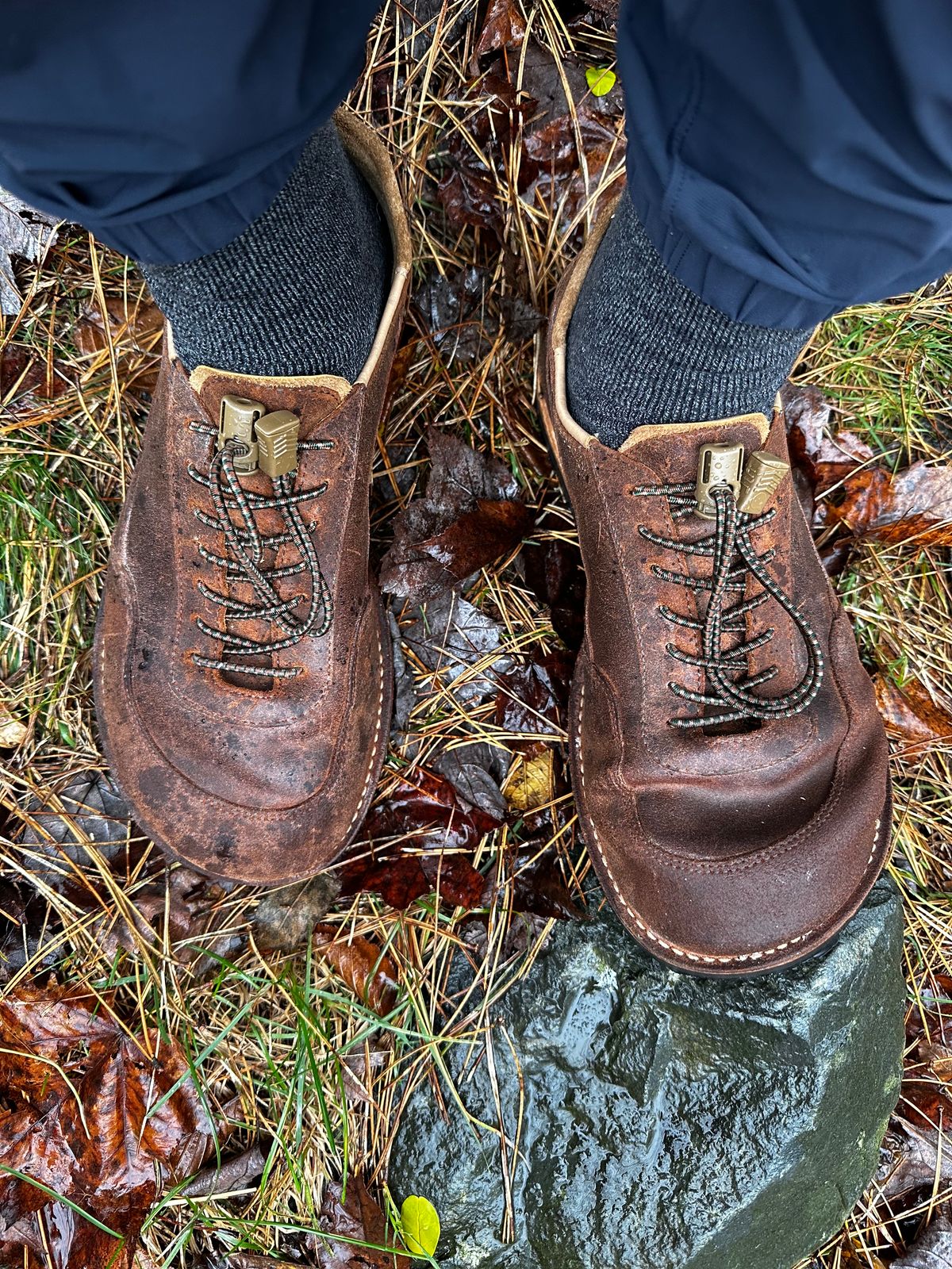 Photo by cjhill1 on November 23, 2024 of the Turriff Functional Footwear C-01 Anatomical Outdoor Trail Shoe in C.F. Stead Prairie Waxy Commander Suede.