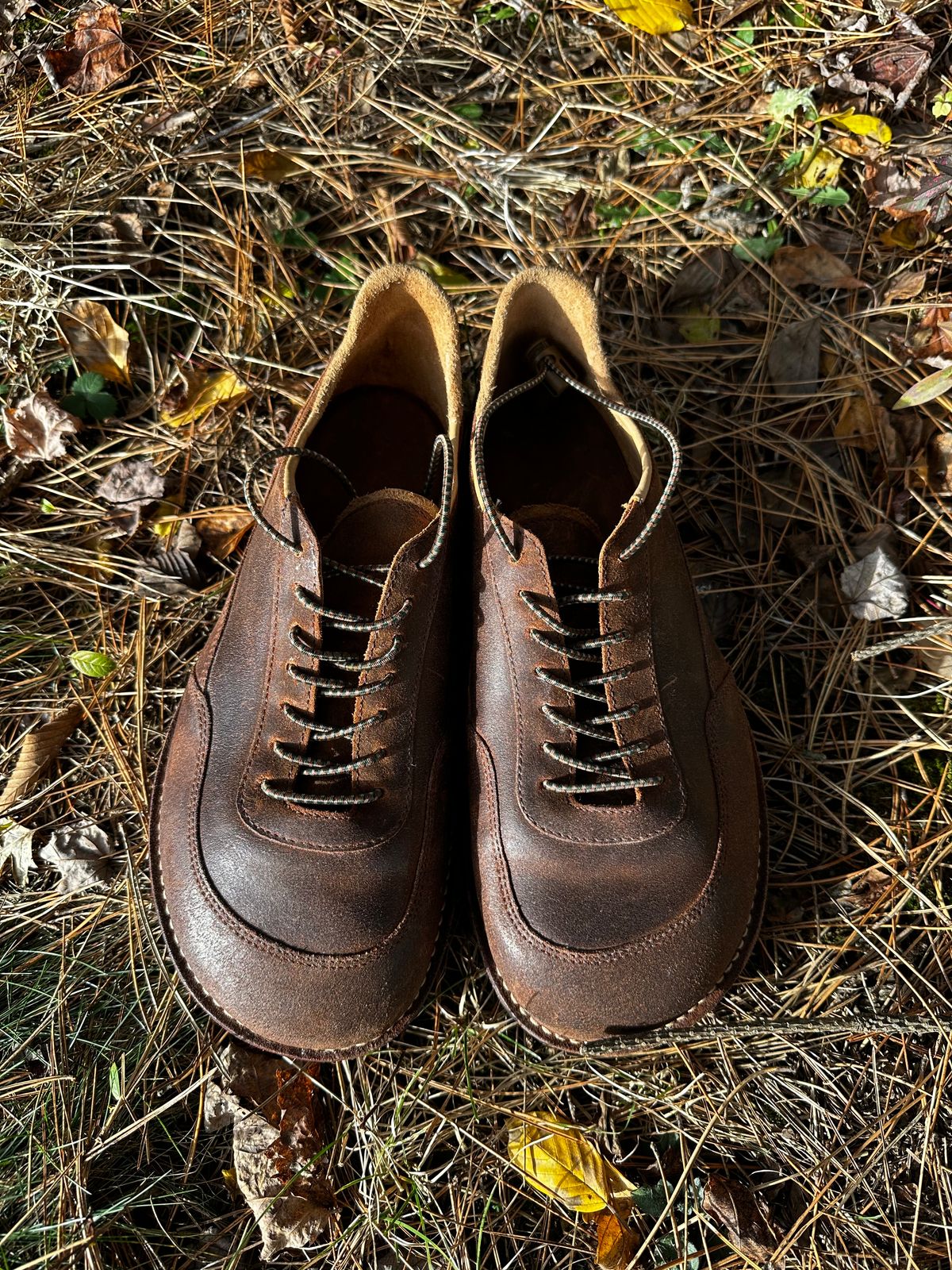 Photo by cjhill1 on November 21, 2024 of the Turriff Functional Footwear C-01 Anatomical Outdoor Trail Shoe in C.F. Stead Prairie Waxy Commander Suede.