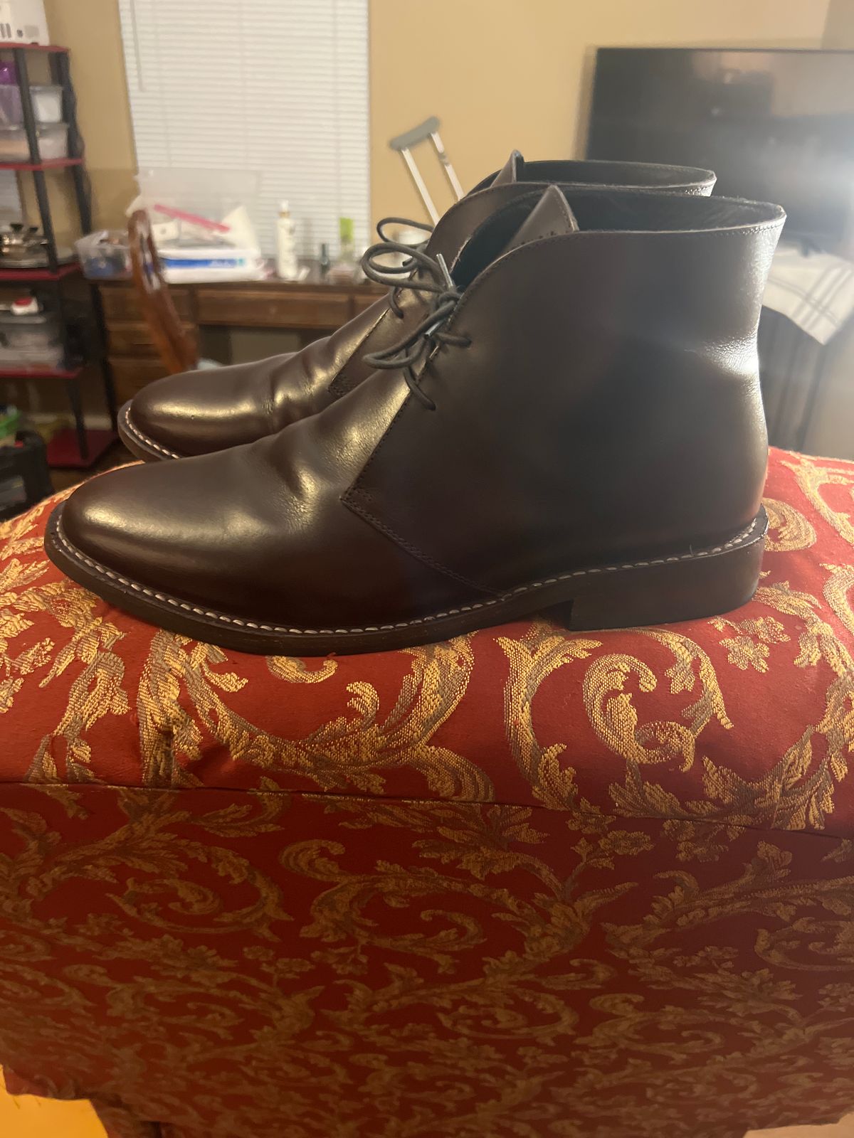 Photo by Trickmasterno1 on April 8, 2023 of the Thursday Scout in Brown Thursday Chrome.