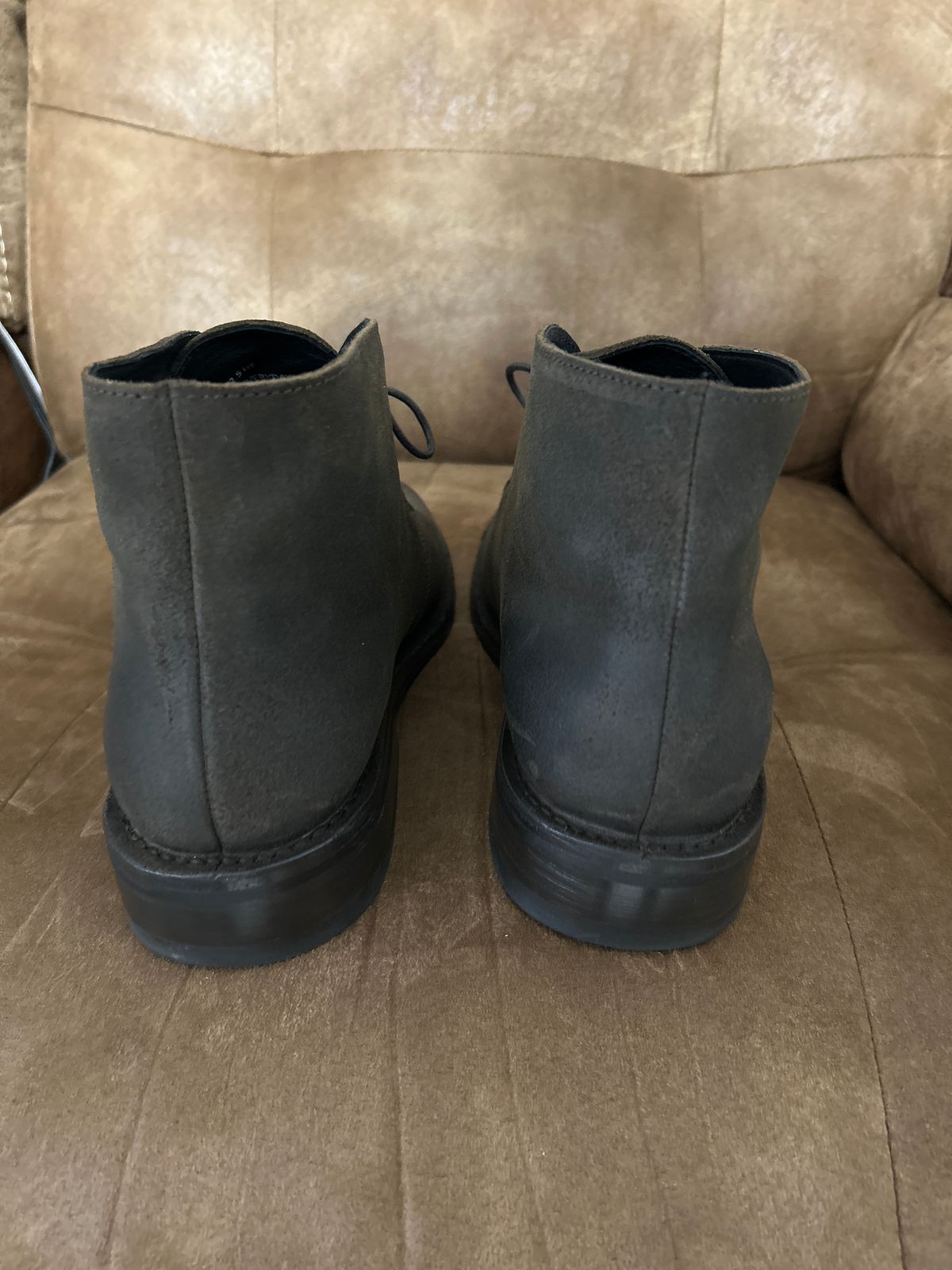 Photo by Trickmasterno1 on December 30, 2024 of the Thursday Scout in Dark Olive WeatherSafe Suede.
