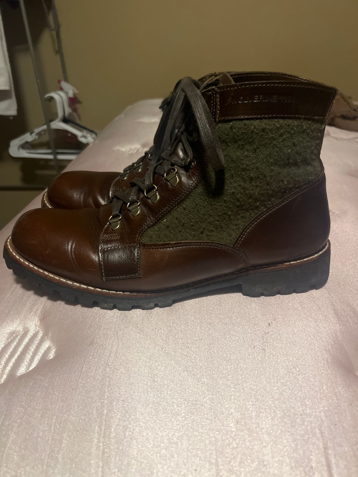 Photo by Trickmasterno1 on January 31, 2023 of the Wolverine Faribault x 1000 Mile Plain-Toe Rugged Boot in Horween Brown Chromexcel.