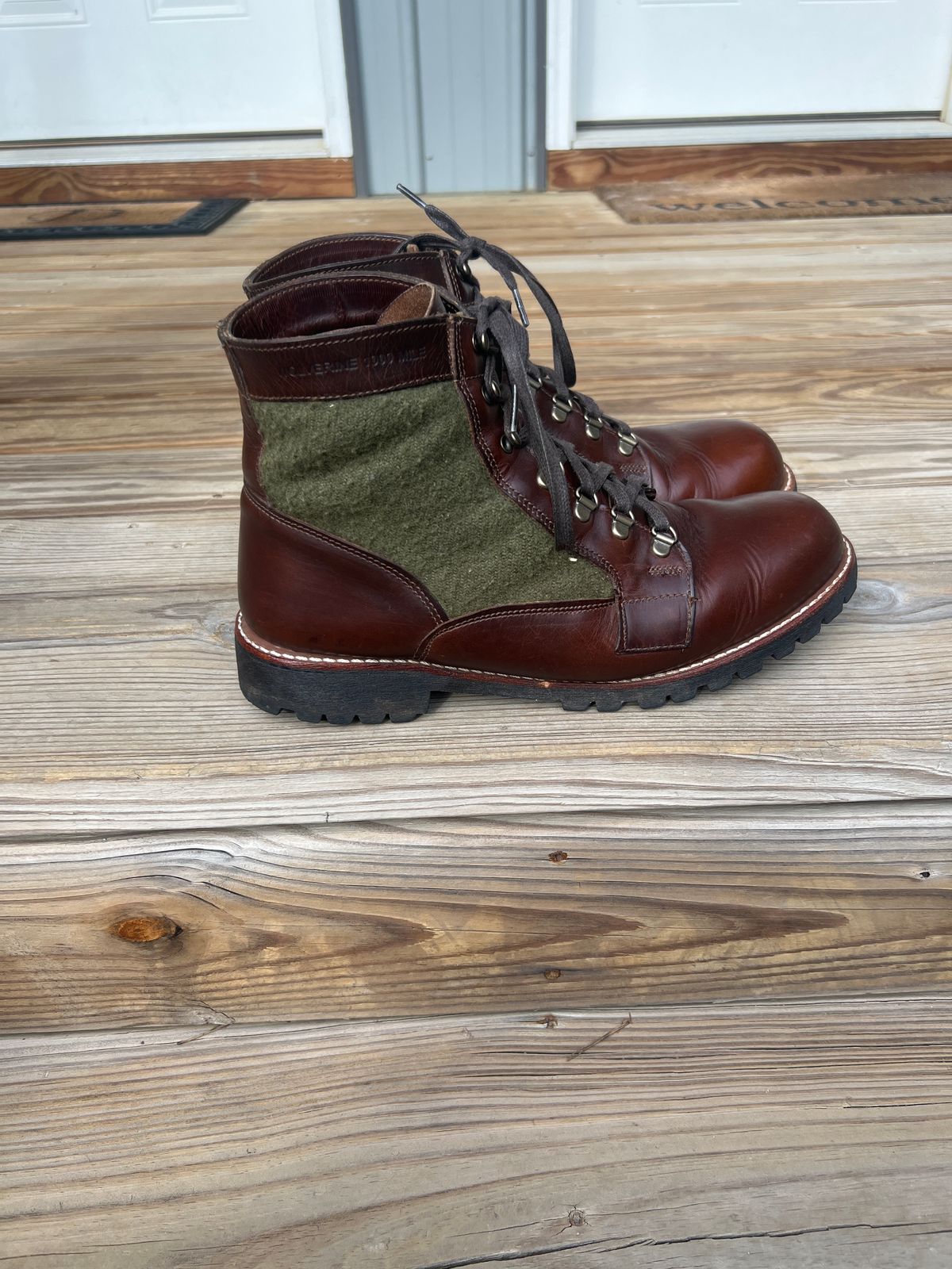 Photo by Trickmasterno1 on May 15, 2023 of the Wolverine Faribault x 1000 Mile Plain-Toe Rugged Boot in Horween Brown Chromexcel.