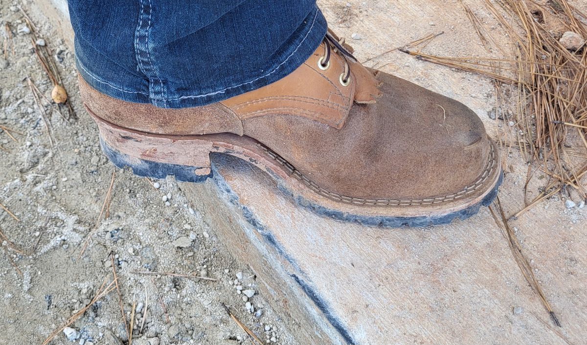 Photo by RedNeck_Rockstar on October 26, 2023 of the Nicks BuilderPro in Seidel 1964 Tan Roughout.