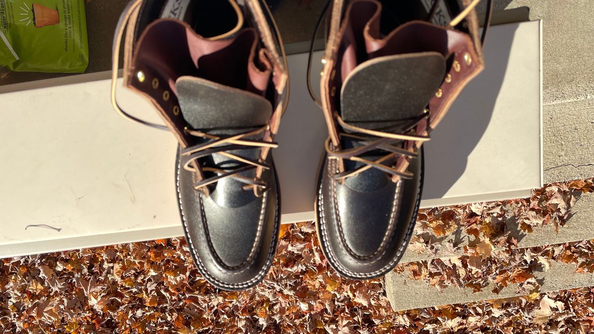 Photo by thelaststarfighter on October 28, 2022 of the Nicks Moc Toe in Horween Brown Waxed Flesh.
