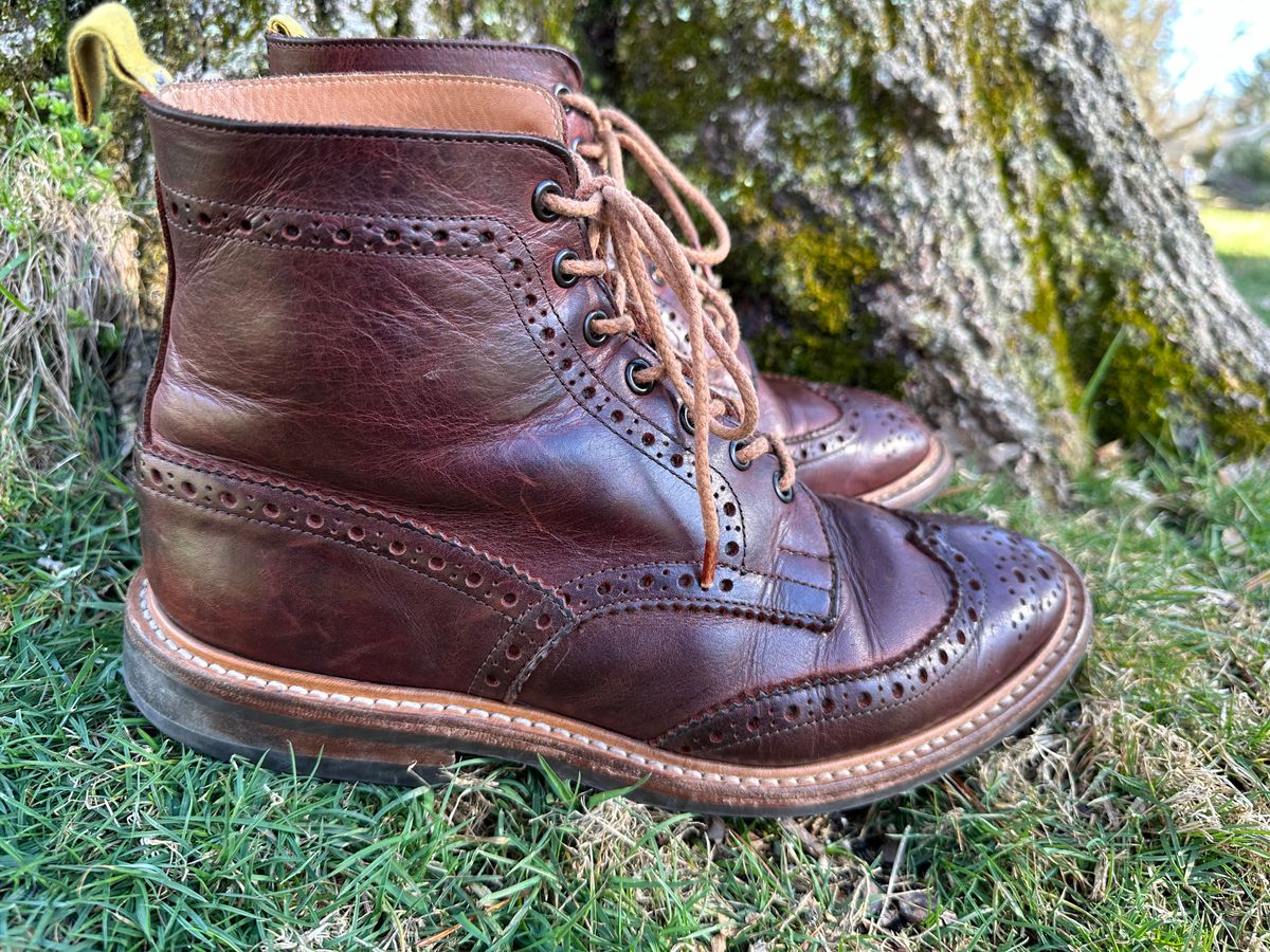 Photo by Ohmayer on March 3, 2024 of the Tricker's Stow Country Boot in C.F. Stead Bordeaux Oiled Shoulder.