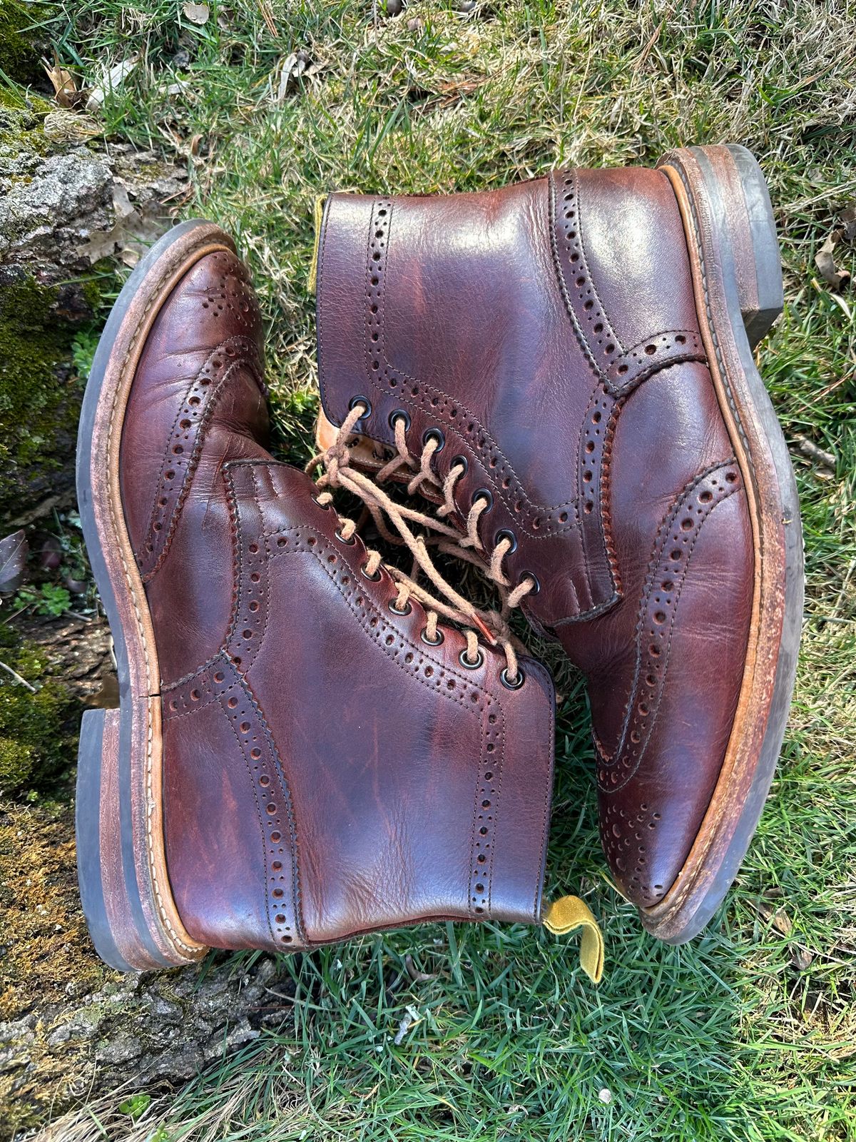 Photo by Ohmayer on March 3, 2024 of the Tricker's Stow Country Boot in C.F. Stead Bordeaux Oiled Shoulder.