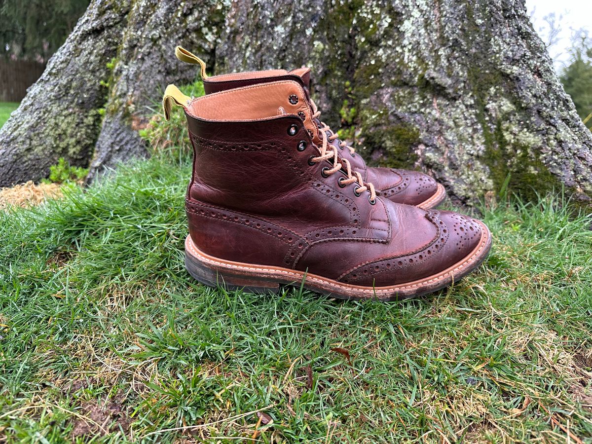 Photo by Ohmayer on April 2, 2024 of the Tricker's Stow Country Boot in C.F. Stead Bordeaux Oiled Shoulder.