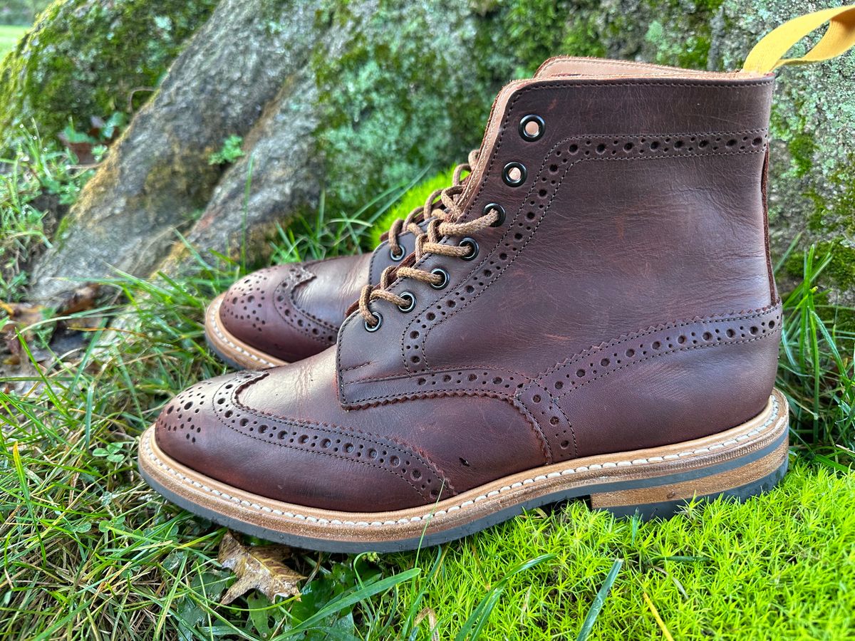 Photo by Ohmayer on October 1, 2023 of the Tricker's Stow Country Boot in C.F. Stead Bordeaux Oiled Shoulder.