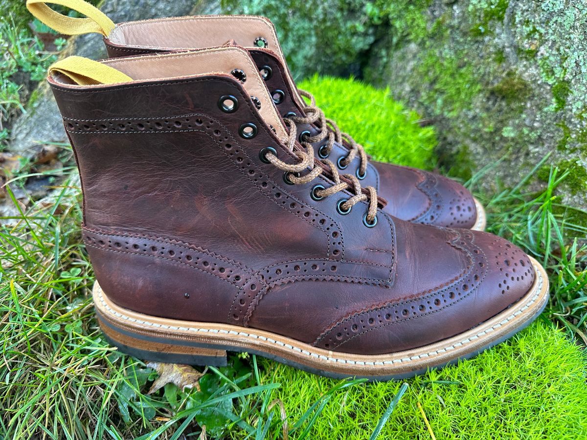 Photo by Ohmayer on October 1, 2023 of the Tricker's Stow Country Boot in C.F. Stead Bordeaux Oiled Shoulder.