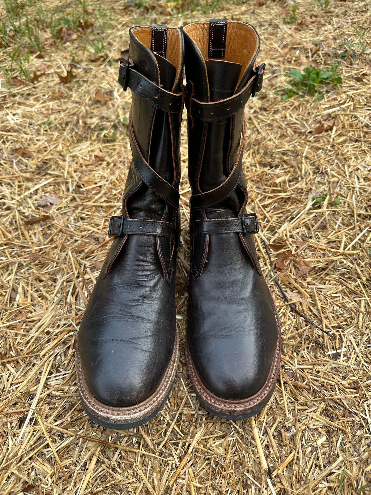 Photo by Ohmayer on November 3, 2025 of the Eastman Leather Tanker Boots in Black Horsehide.