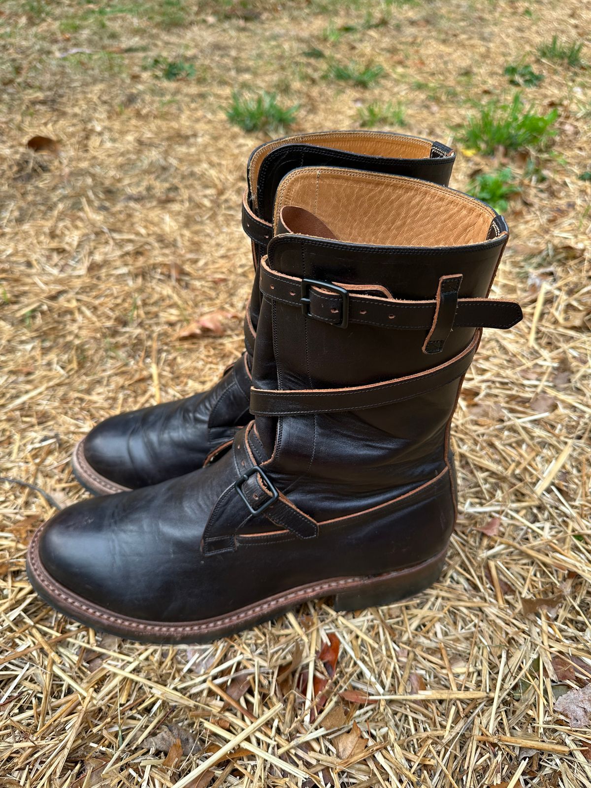 Photo by Ohmayer on November 3, 2025 of the Eastman Leather Tanker Boots in Black Horsehide.