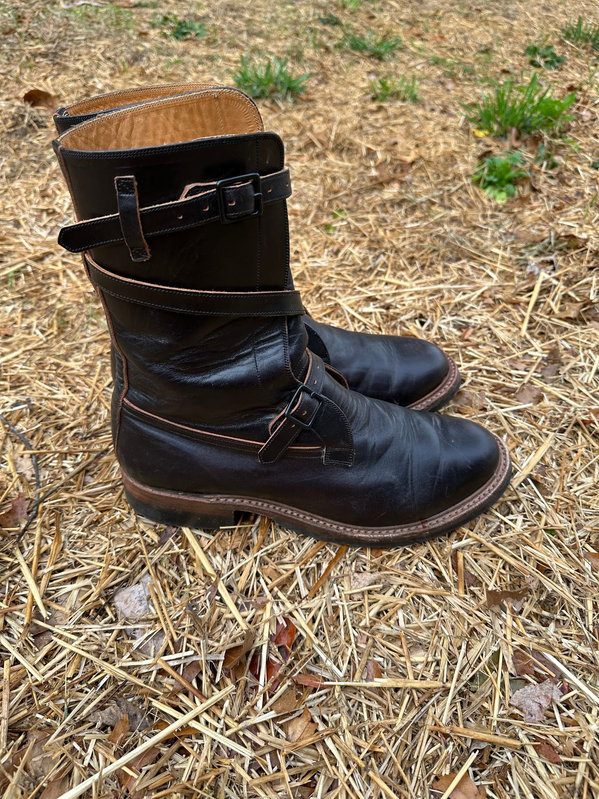 Photo by Ohmayer on November 3, 2025 of the Eastman Leather Tanker Boots in Black Horsehide.
