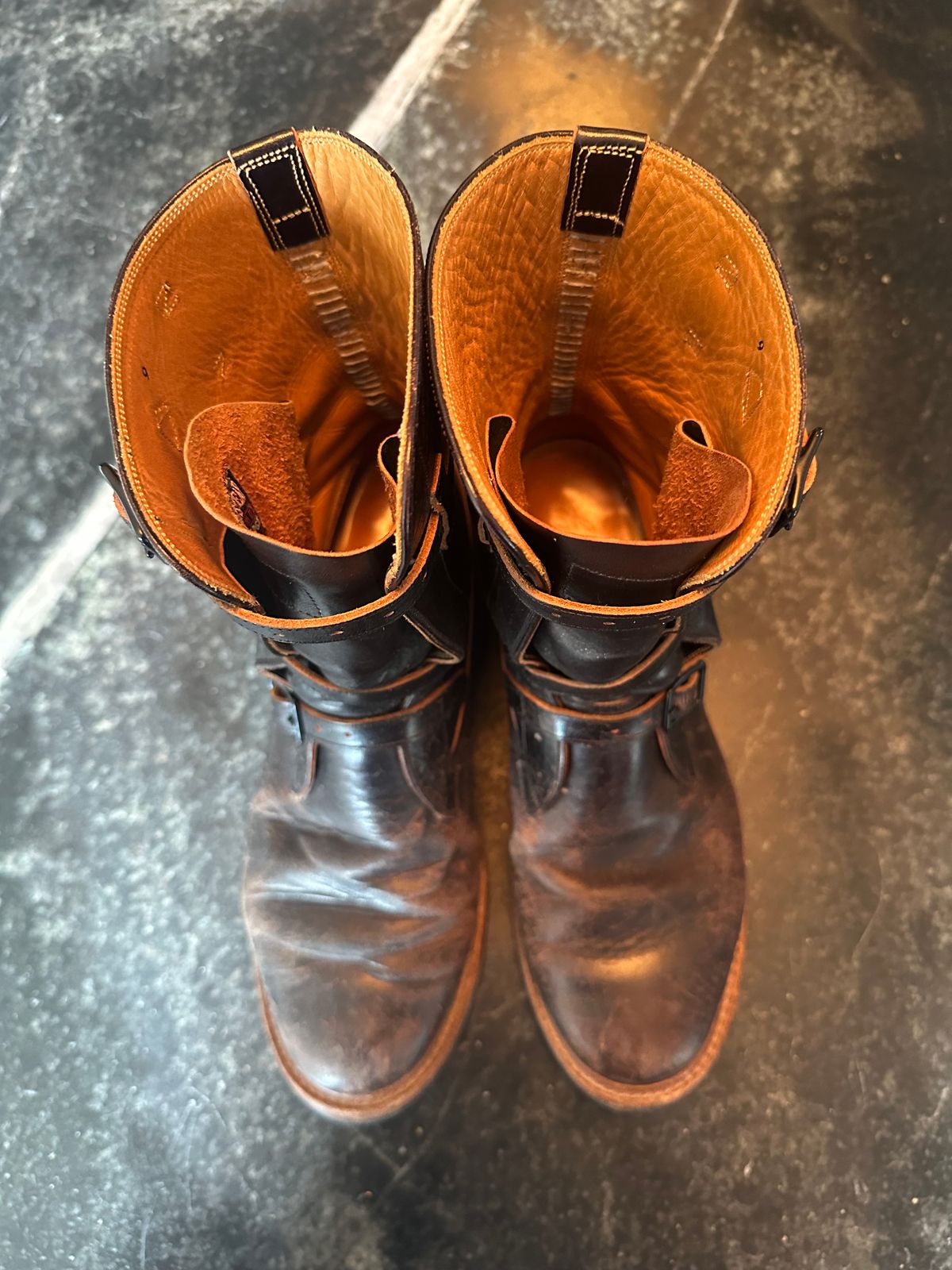 Photo by Ohmayer on March 1, 2026 of the Eastman Leather Tanker Boots in Black Horsehide.