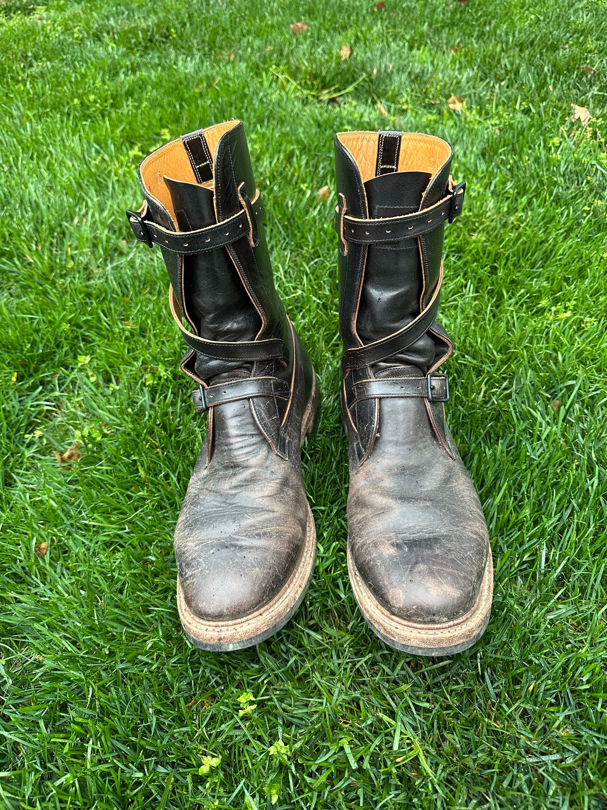 Photo by Ohmayer on April 5, 2026 of the Eastman Leather Tanker Boots in Black Horsehide.