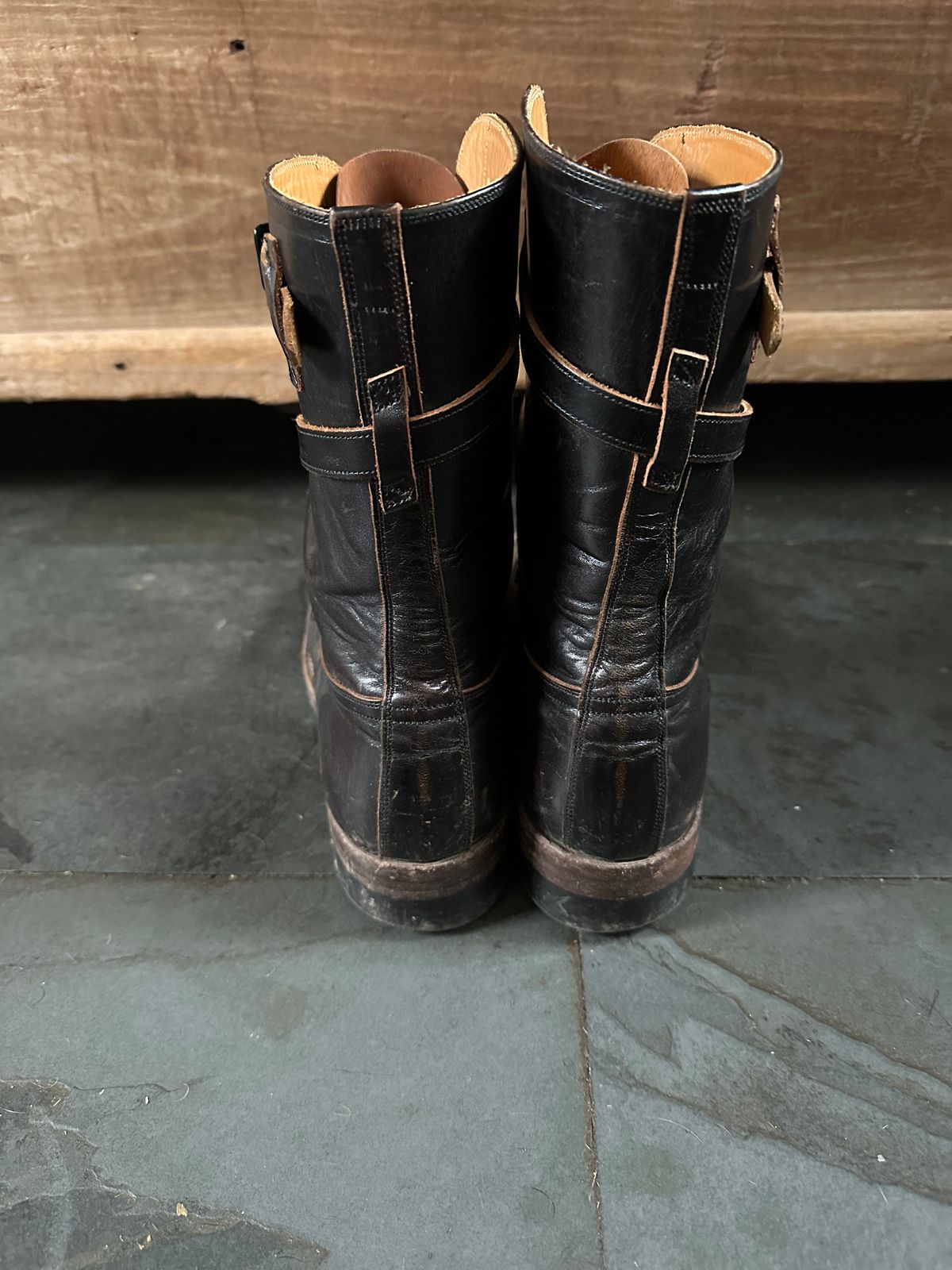 Photo by Ohmayer on April 5, 2026 of the Eastman Leather Tanker Boots in Black Horsehide.