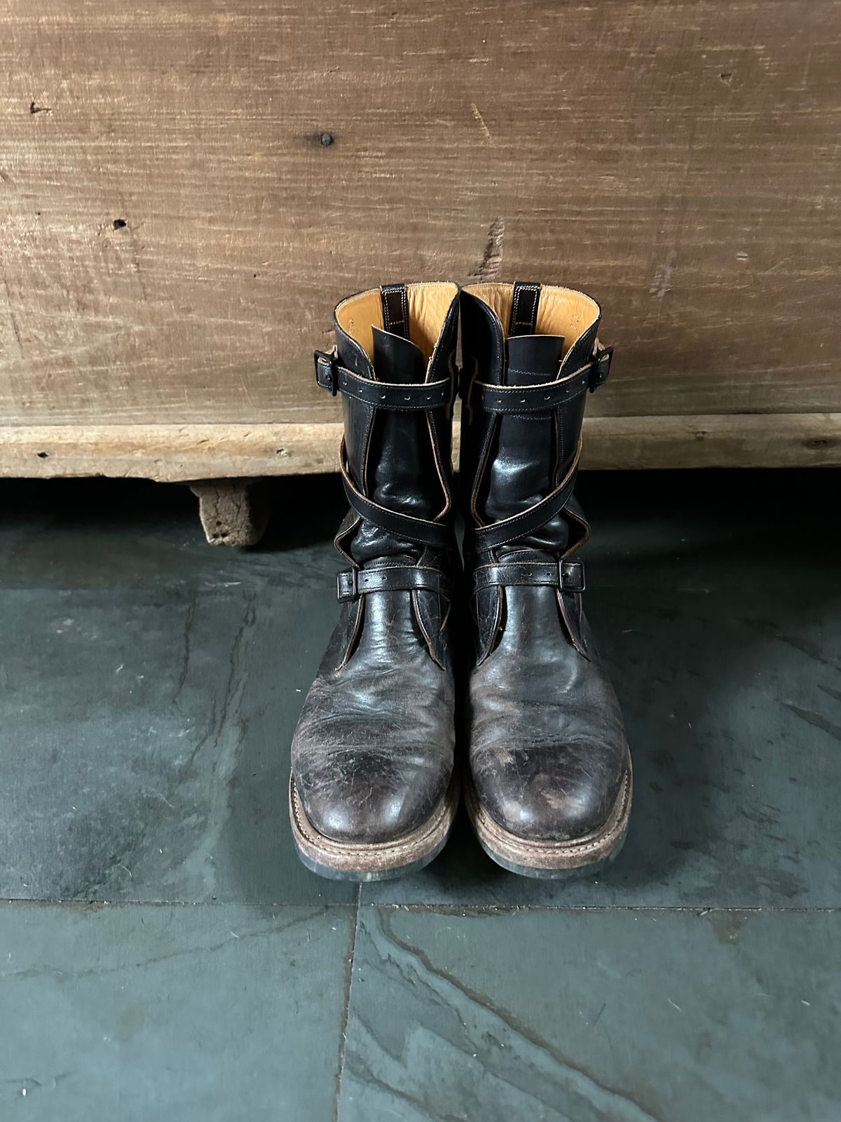 Photo by Ohmayer on April 5, 2026 of the Eastman Leather Tanker Boots in Black Horsehide.