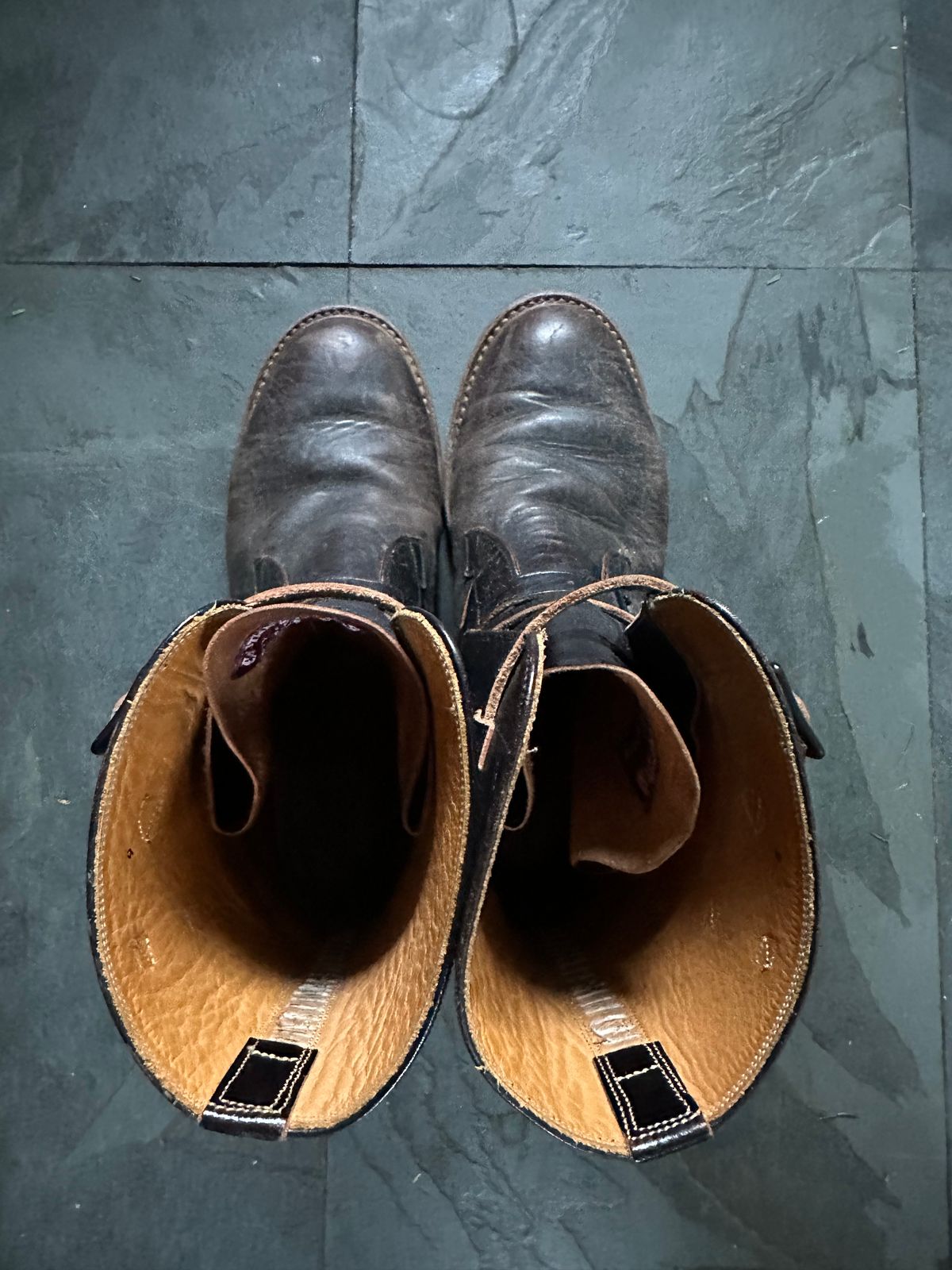 Photo by Ohmayer on April 5, 2026 of the Eastman Leather Tanker Boots in Black Horsehide.