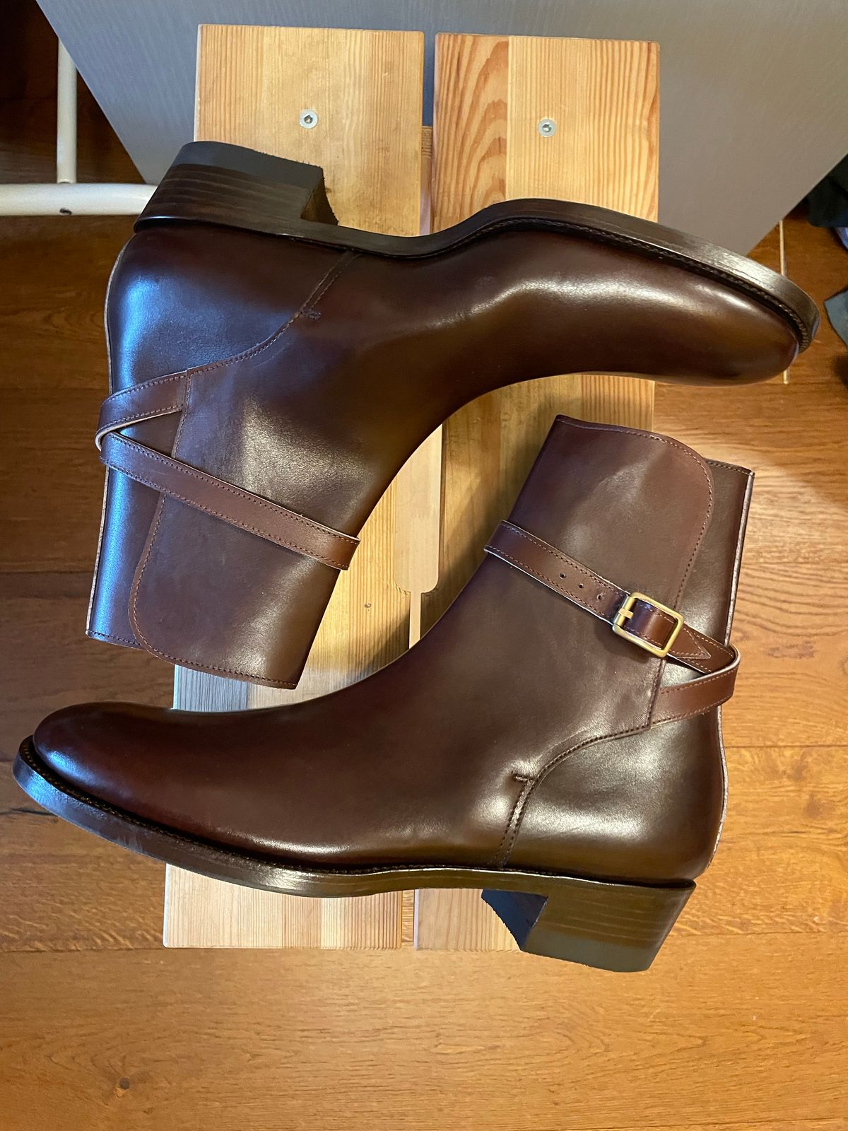 Photo by harshhappens on October 1, 2022 of the Clinch Jodhpur Boots in Brown French Calfskin.