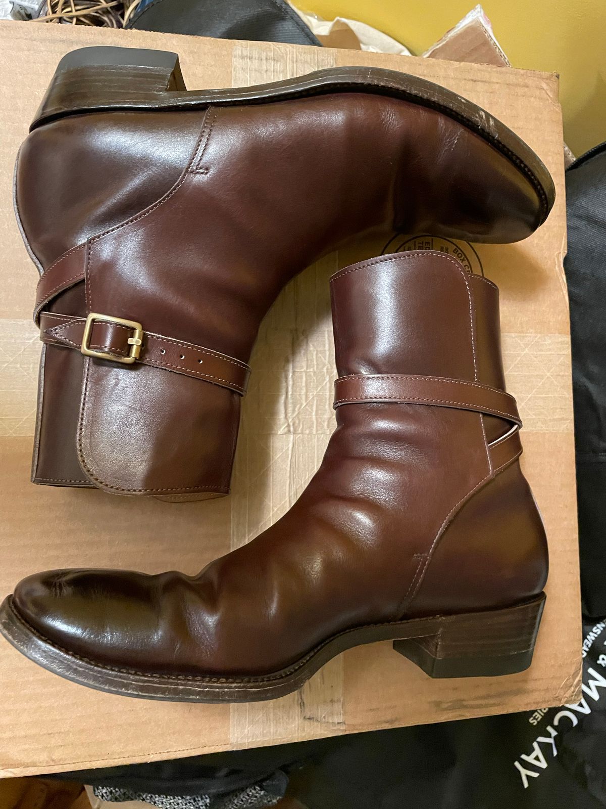 Photo by harshhappens on December 4, 2022 of the Clinch Jodhpur Boots in Brown French Calfskin.