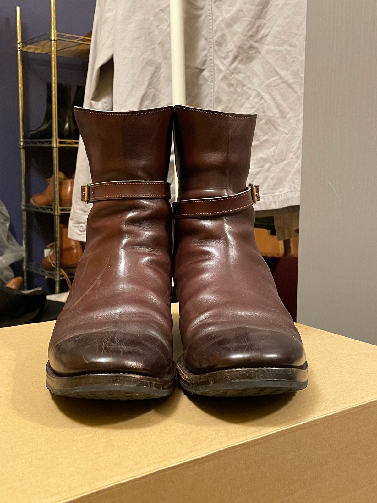 Photo by harshhappens on January 4, 2023 of the Clinch Jodhpur Boots in Brown French Calfskin.