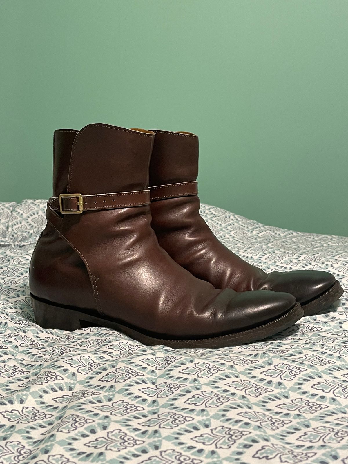 Photo by harshhappens on February 1, 2023 of the Clinch Jodhpur Boots in Brown French Calfskin.