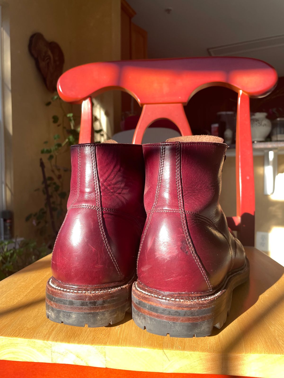 Photo by harshhappens on January 5, 2024 of the Grant Stone Brass Boot in Horween Color 8 Chromexcel.