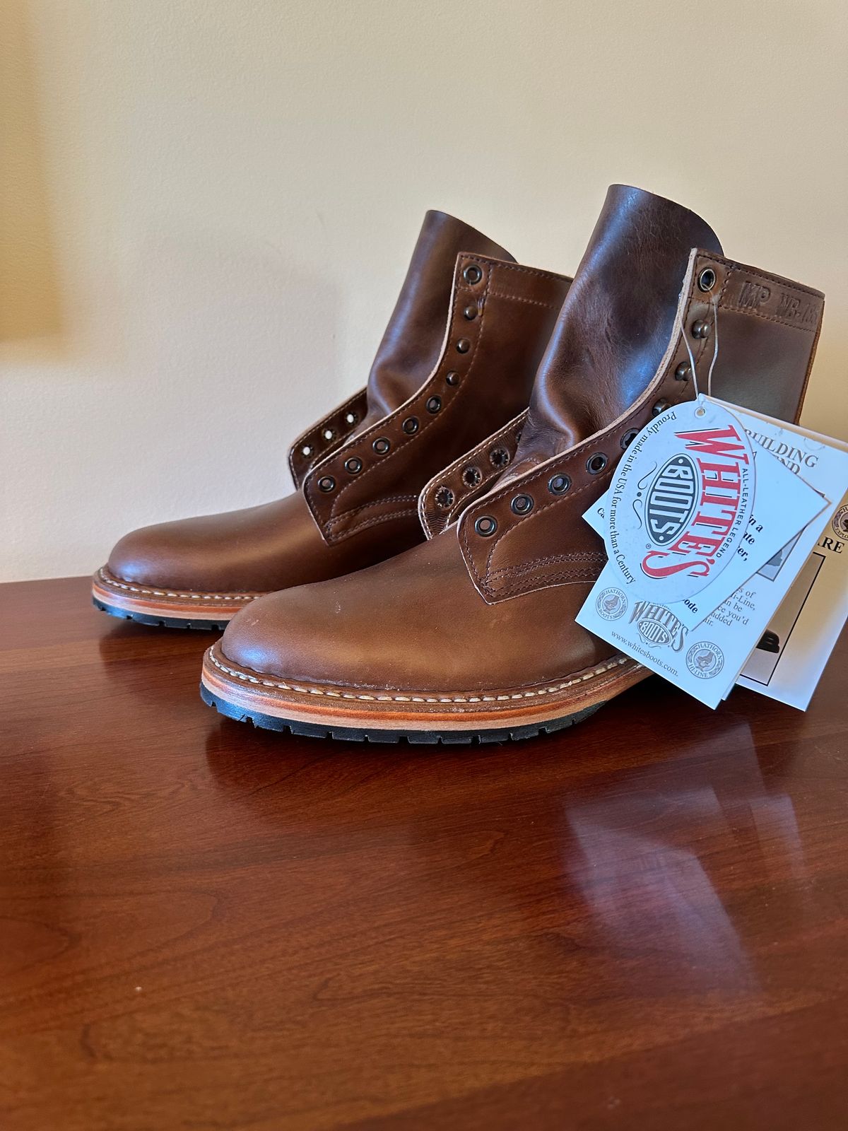 Photo by rheubanks on November 1, 2024 of the White's MP-M1 in Horween British Tan Chromexcel.