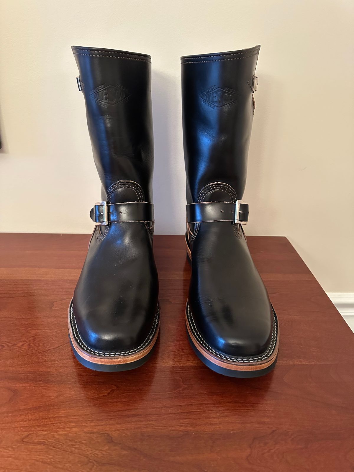 Photo by rheubanks on November 1, 2025 of the Wesco Mister Lou in Horween Black Chromexcel Horsehide.