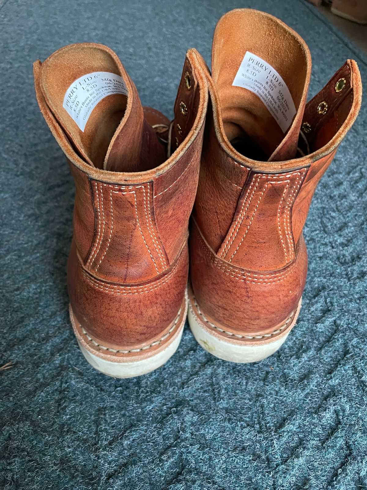 Photo by f8_bthere on November 6, 2024 of the White's Perry 6" Select in C.F. Stead Rosewood Kudu.