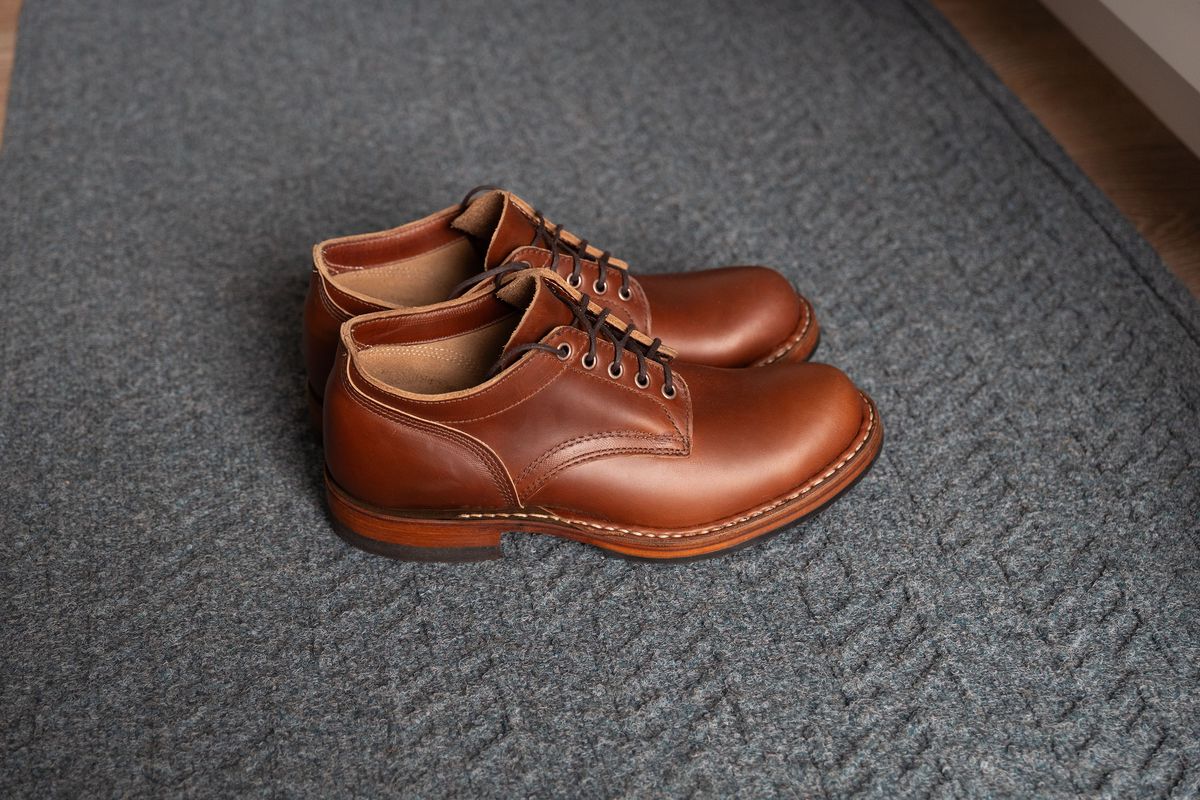 Photo by f8_bthere on October 1, 2024 of the White's Oxford in Horween British Tan Chromexcel.