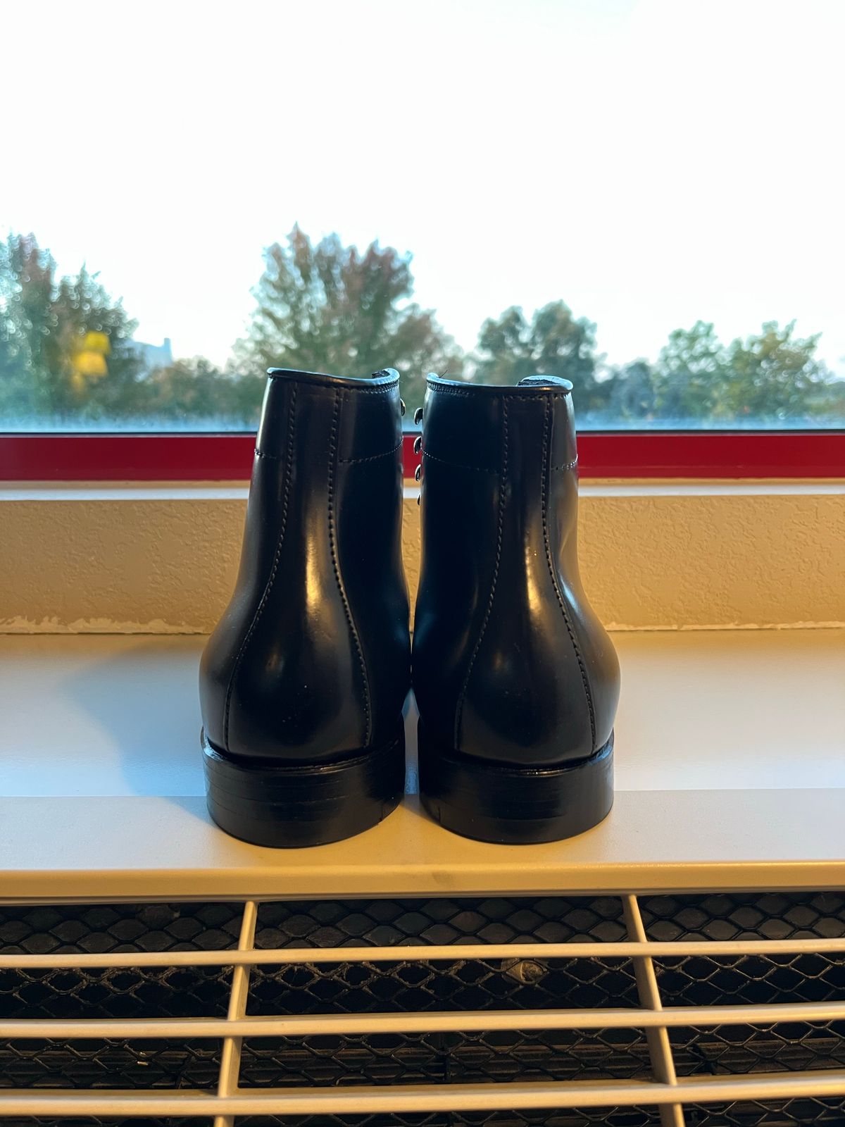 Photo by whippoorwill on October 1, 2022 of the Alden Perforated Cap Toe Boot in Horween Black Shell Cordovan.