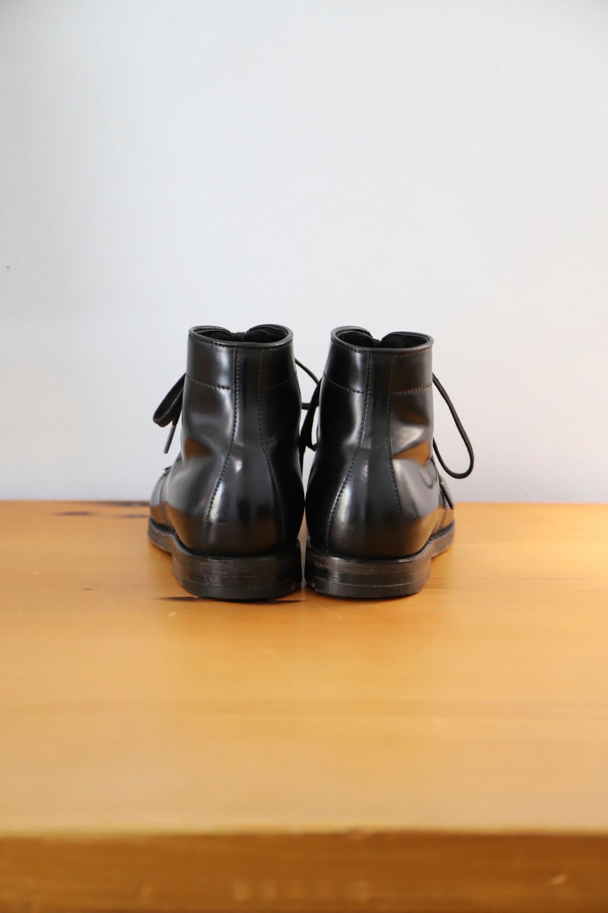 Photo by whippoorwill on December 2, 2022 of the Alden Perforated Cap Toe Boot in Horween Black Shell Cordovan.