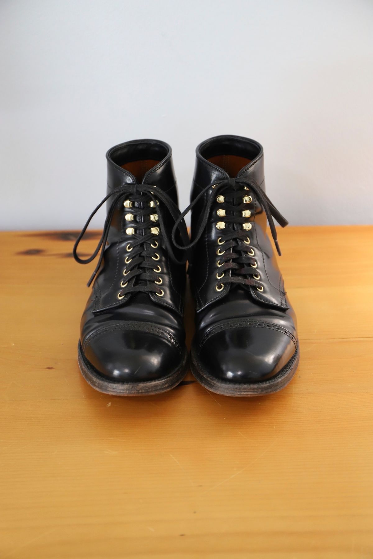 Photo by whippoorwill on December 2, 2022 of the Alden Perforated Cap Toe Boot in Horween Black Shell Cordovan.