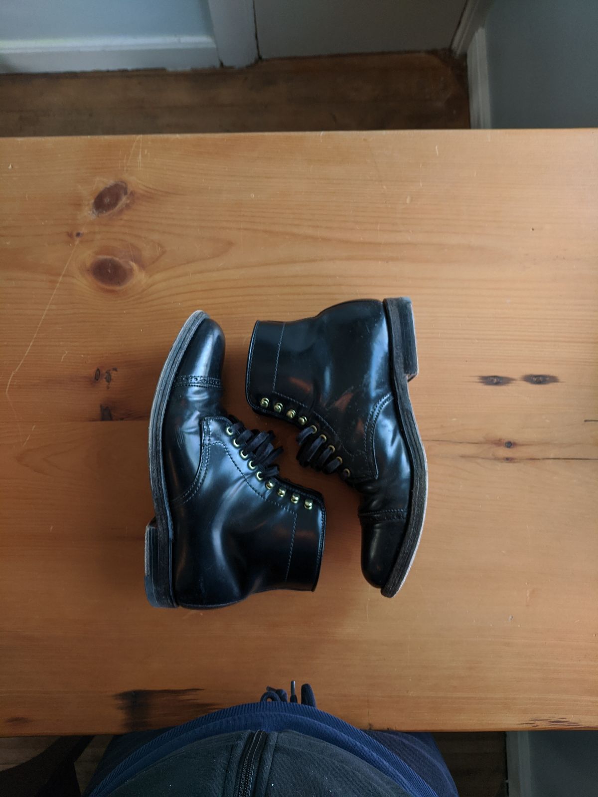 Photo by whippoorwill on February 4, 2023 of the Alden Perforated Cap Toe Boot in Horween Black Shell Cordovan.