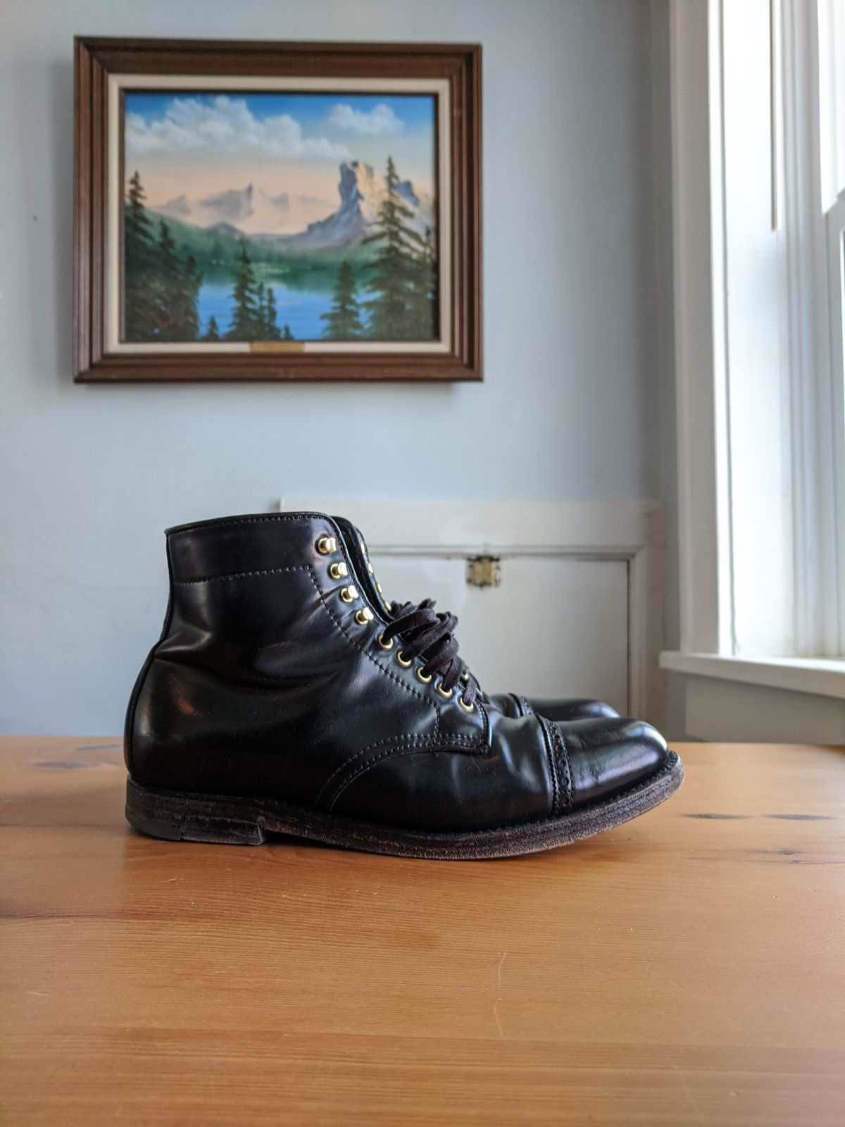 Photo by whippoorwill on February 4, 2023 of the Alden Perforated Cap Toe Boot in Horween Black Shell Cordovan.