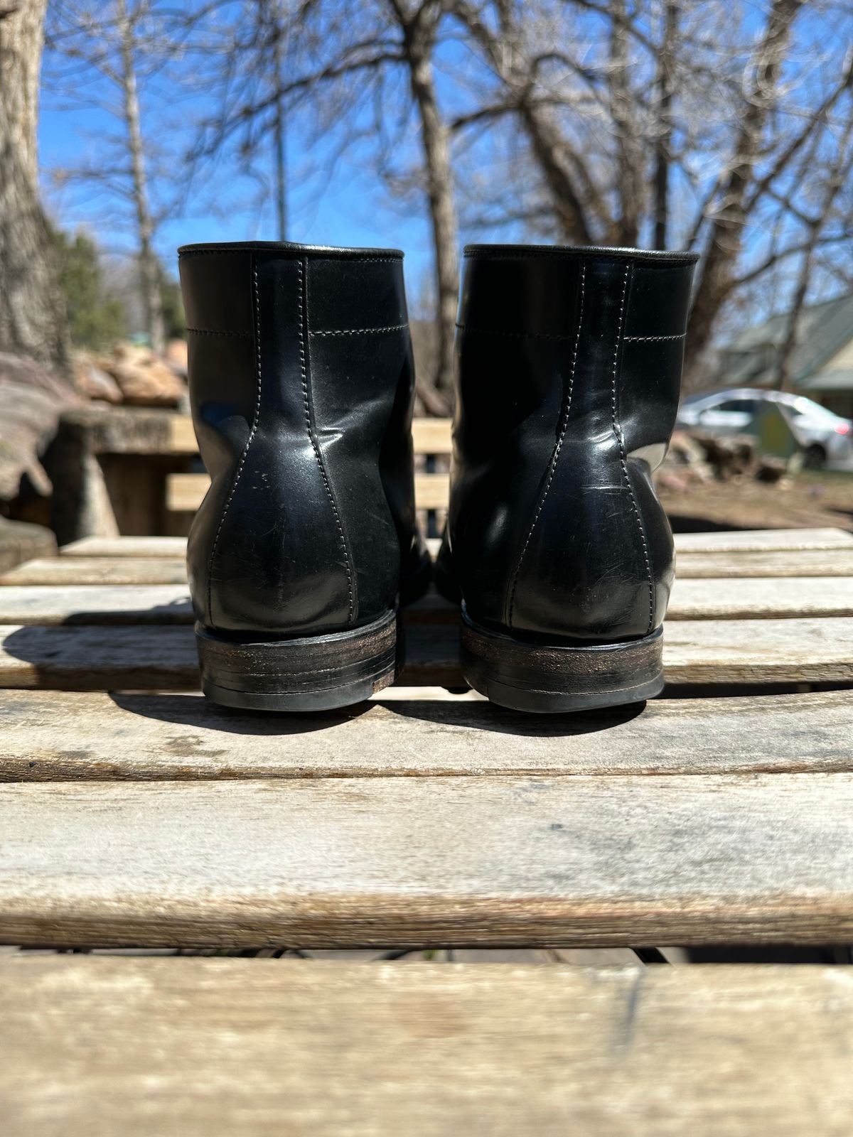 Photo by whippoorwill on April 1, 2023 of the Alden Perforated Cap Toe Boot in Horween Black Shell Cordovan.