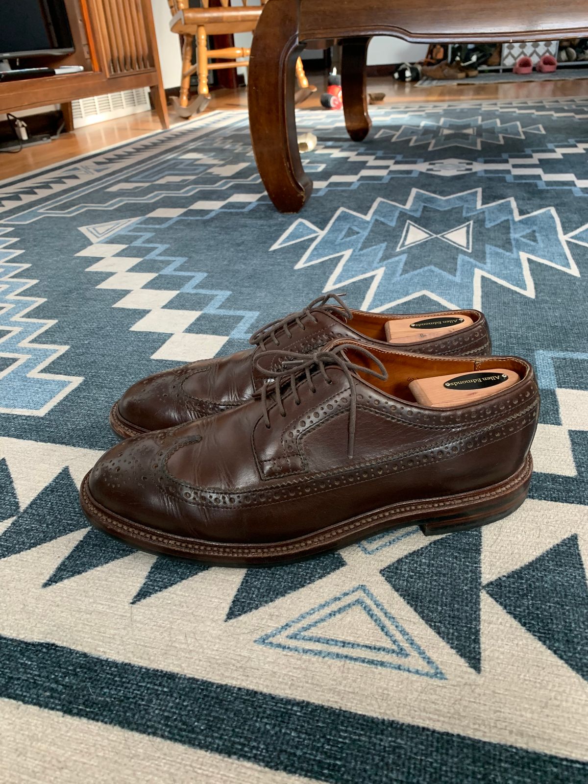 Photo by wagz54 on January 5, 2023 of the Grant Stone Longwing in Horween Crimson Chromexcel.