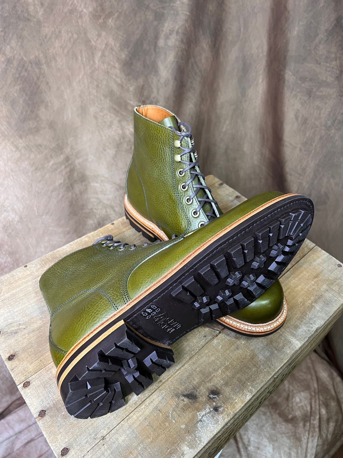 Photo by TheHobbyCobbler on September 30, 2025 of the Grant Stone Brass Boot in Badalassi Carlo Oliva Minerva Liscio.