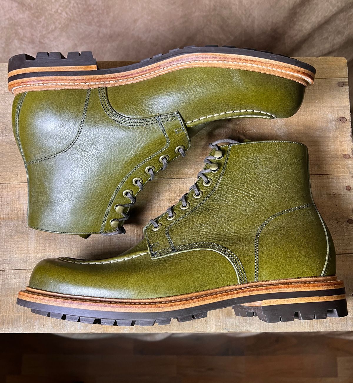 Photo by TheHobbyCobbler on September 30, 2025 of the Grant Stone Brass Boot in Badalassi Carlo Oliva Minerva Liscio.