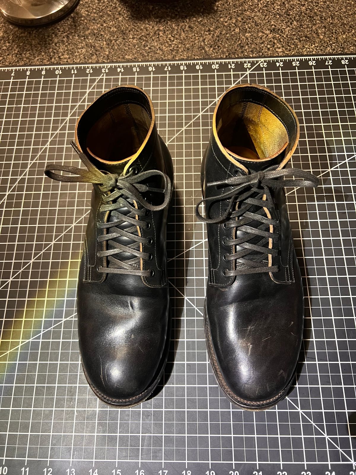 Photo by TheHobbyCobbler on December 4, 2024 of the Viberg Service Boot in Maryam Black Horsebutt.
