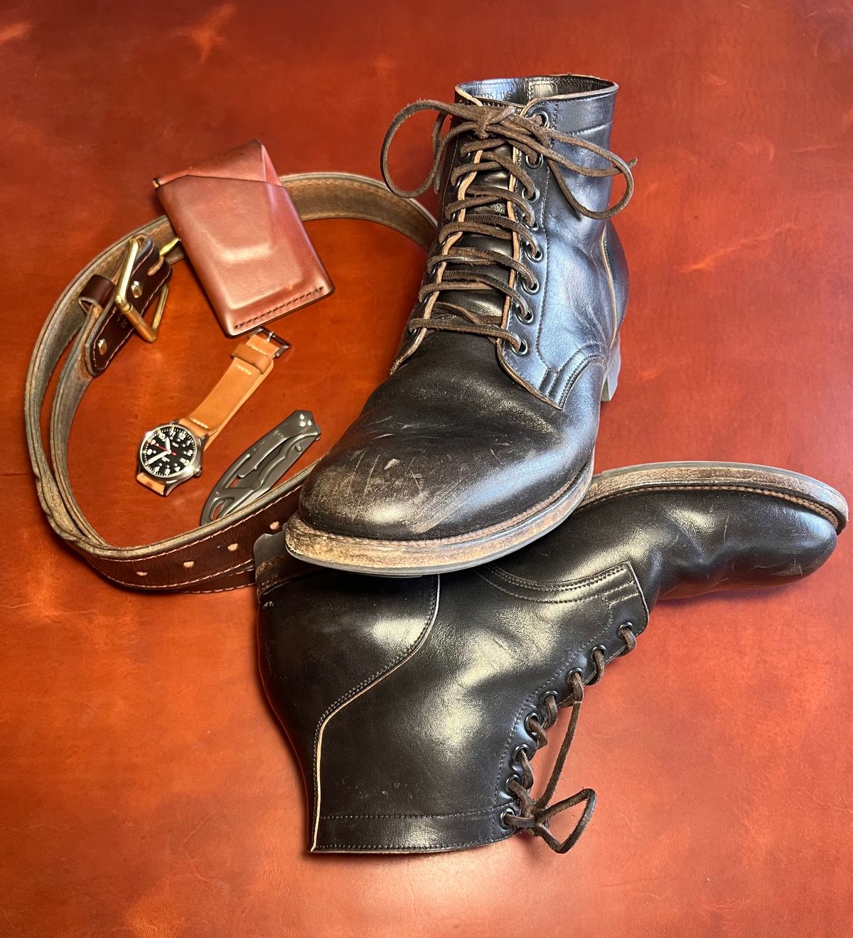 Photo by TheHobbyCobbler on March 1, 2025 of the Viberg Service Boot in Maryam Black Horsebutt.